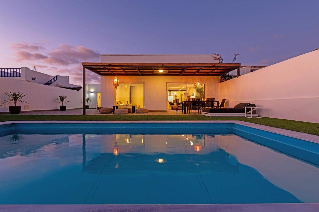 Villa Natalia By Villa Plus Playa Blanca  Exterior photo